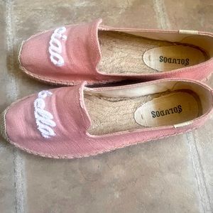 New shows, pink CIAO BELLA